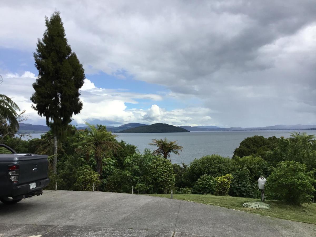 Spectacular Lake Views Ροτόρυα Εξωτερικό φωτογραφία