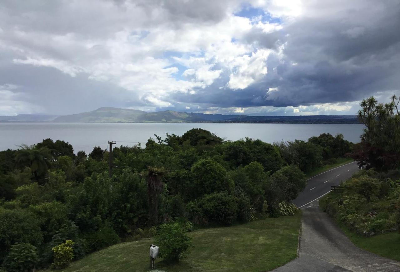 Spectacular Lake Views Ροτόρυα Εξωτερικό φωτογραφία